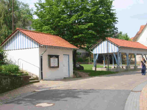 dorfplatztechnikhaus